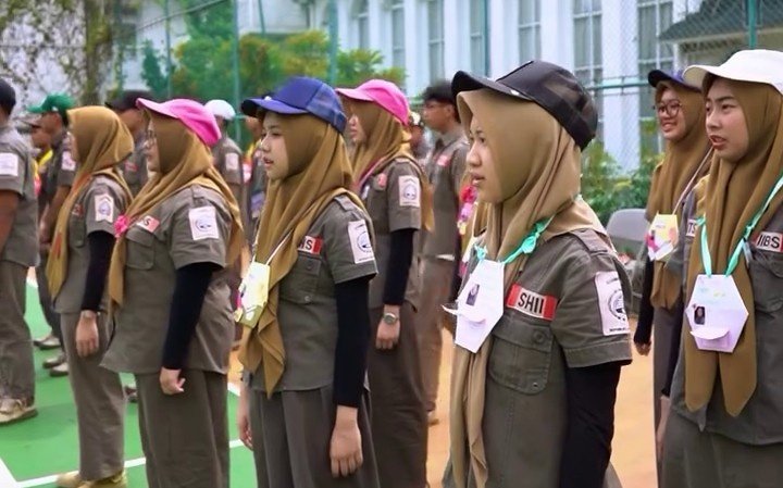 Implementasi Program Basic Leadership Training sebagai Strategi Pengembangan Soft Skills Siswa IIEC-RI